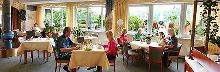 Hotell Constantin 3*