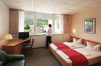 Constantin Otel