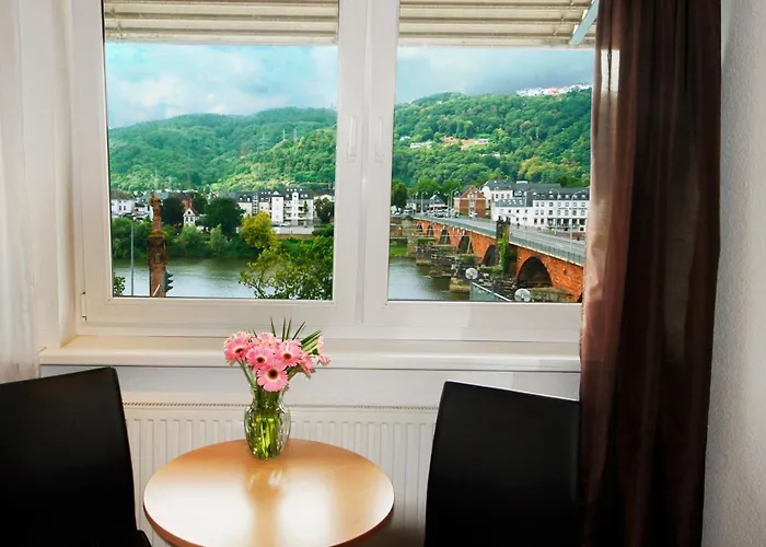 Self-check-in Constantin